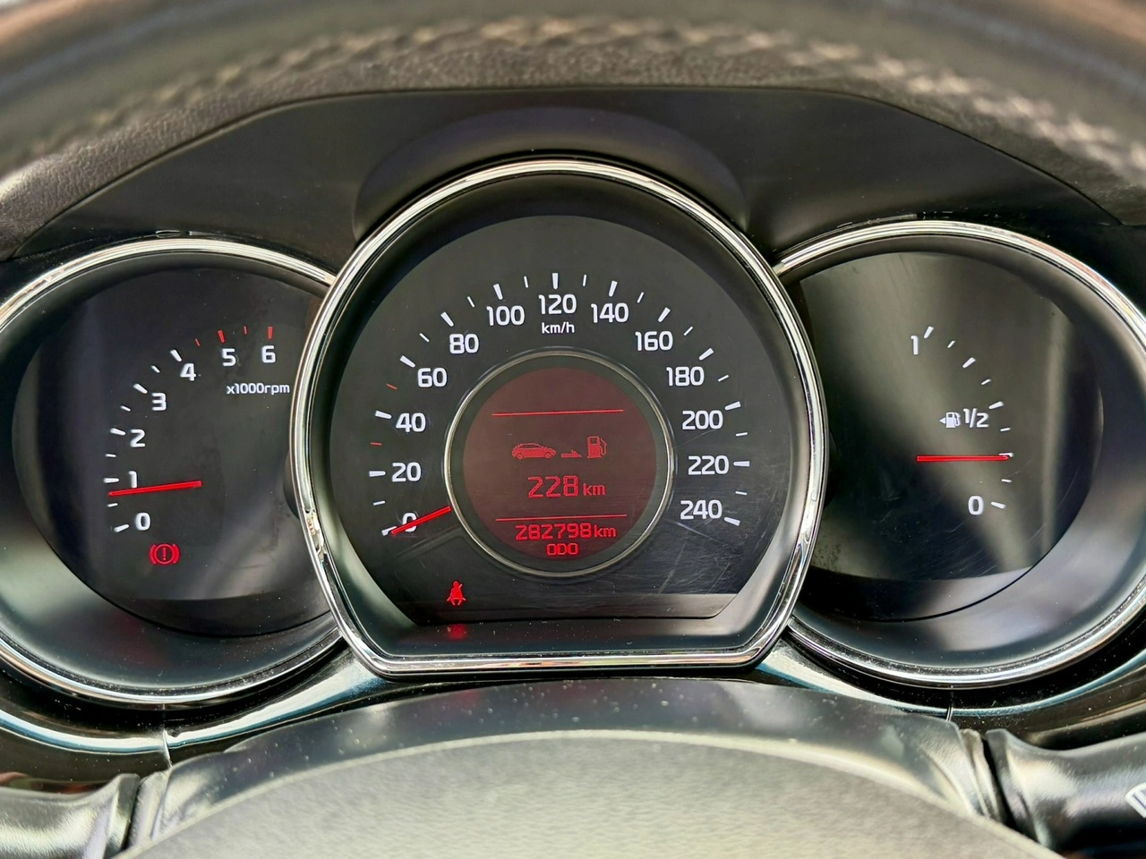 Kia Ceed - Zdjęcie 22