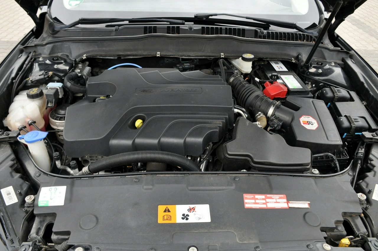 Ford Mondeo - Zdjęcie 39