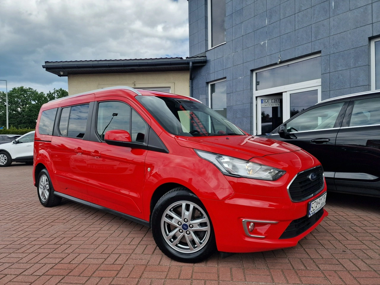 Ford Grand Tourneo Connect - Zdjęcie 8