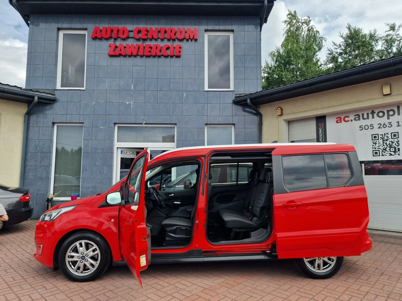 Ford Grand Tourneo Connect - Zdjęcie 5