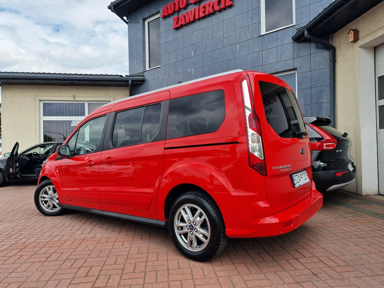 Ford Grand Tourneo Connect - Zdjęcie 6