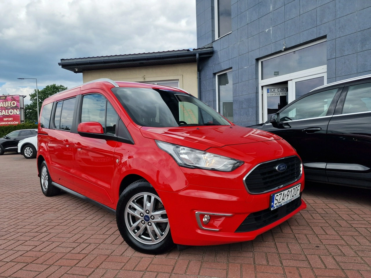 Ford Grand Tourneo Connect - Zdjęcie 9