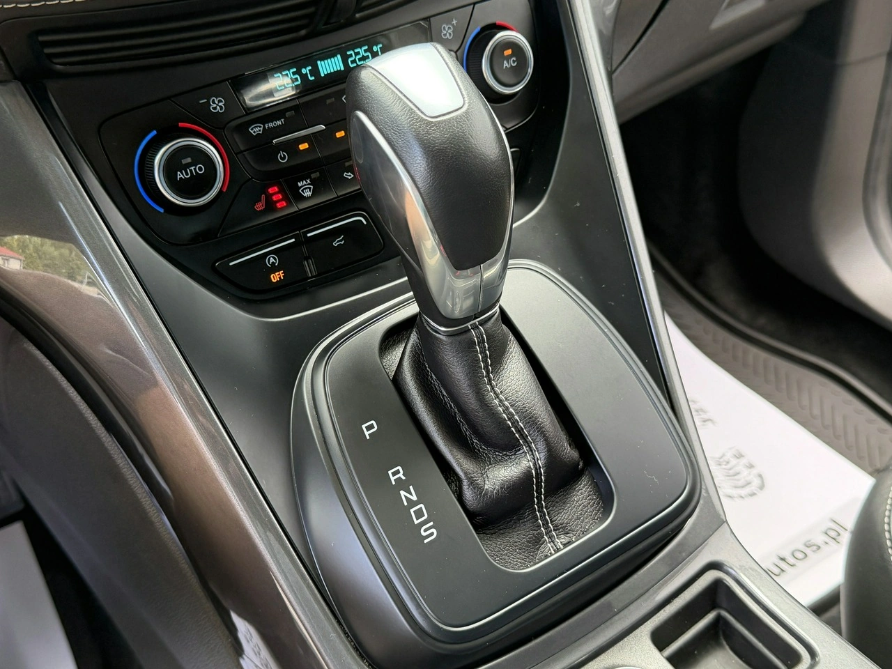 Ford Kuga - Zdjęcie 13