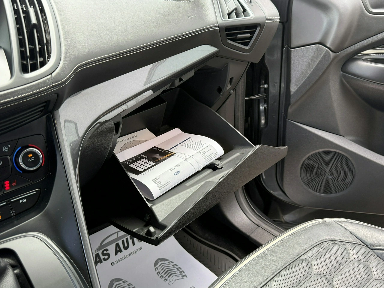 Ford Kuga - Zdjęcie 22