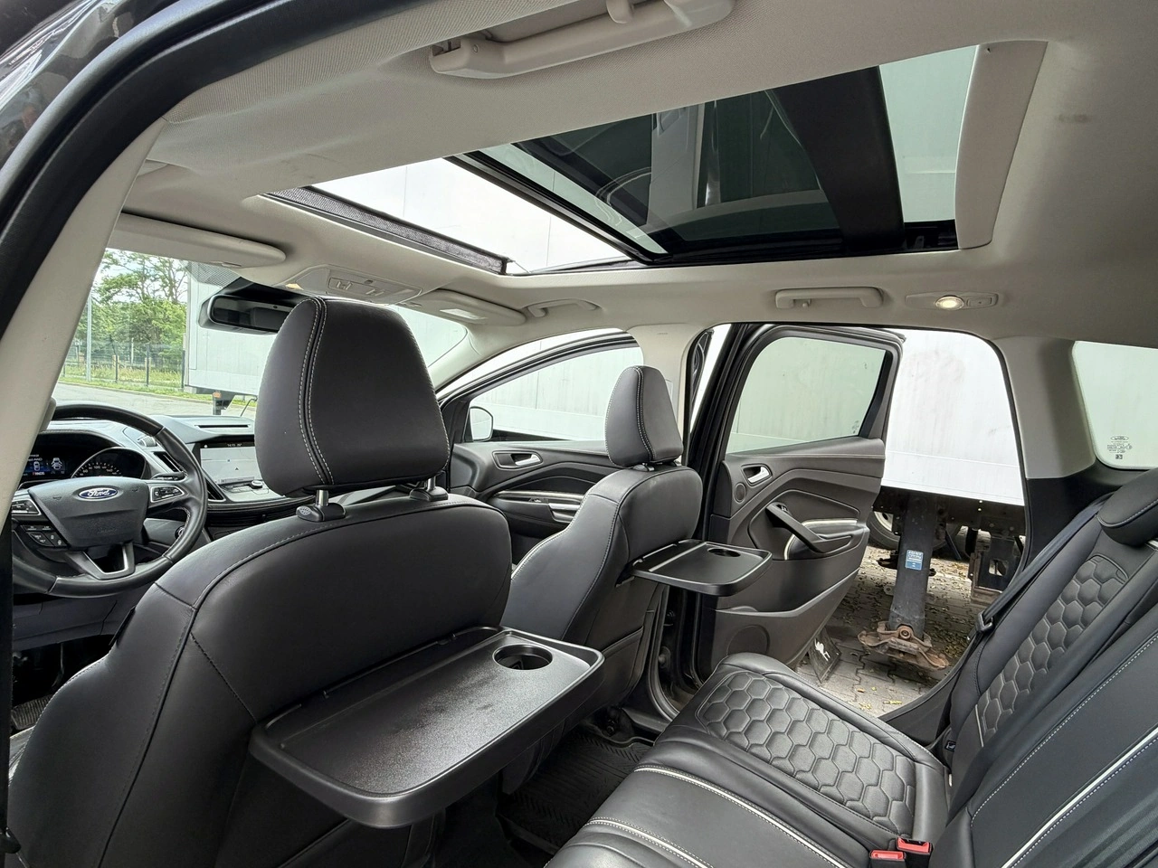 Ford Kuga - Zdjęcie 5