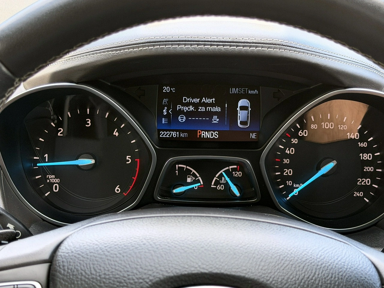 Ford Kuga - Zdjęcie 57