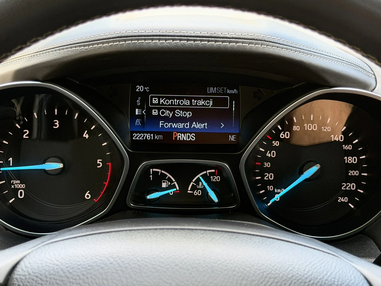 Ford Kuga - Zdjęcie 58