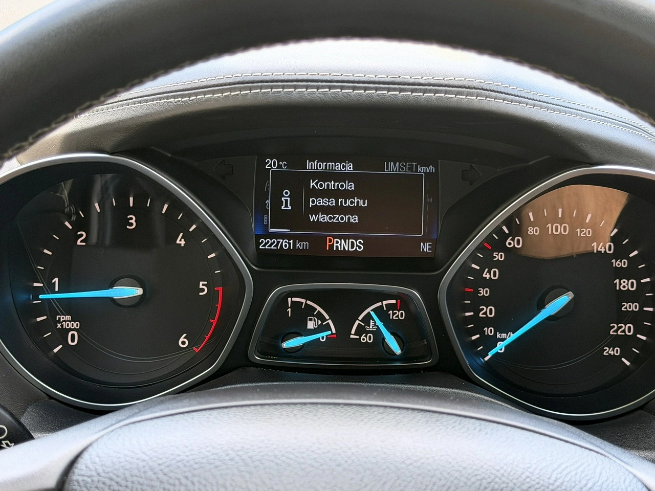 Ford Kuga - Zdjęcie 62