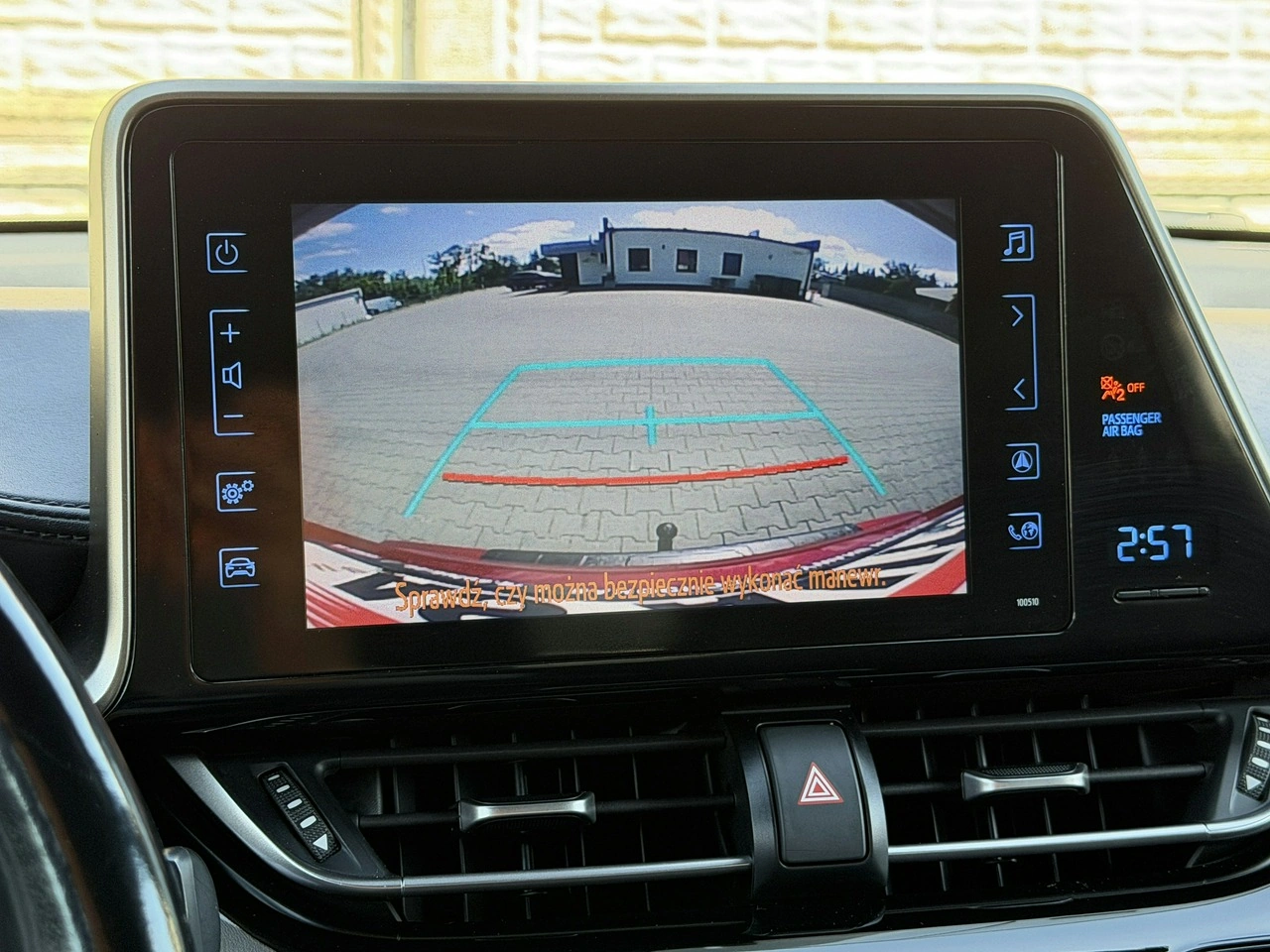 Toyota C-HR - Zdjęcie 7