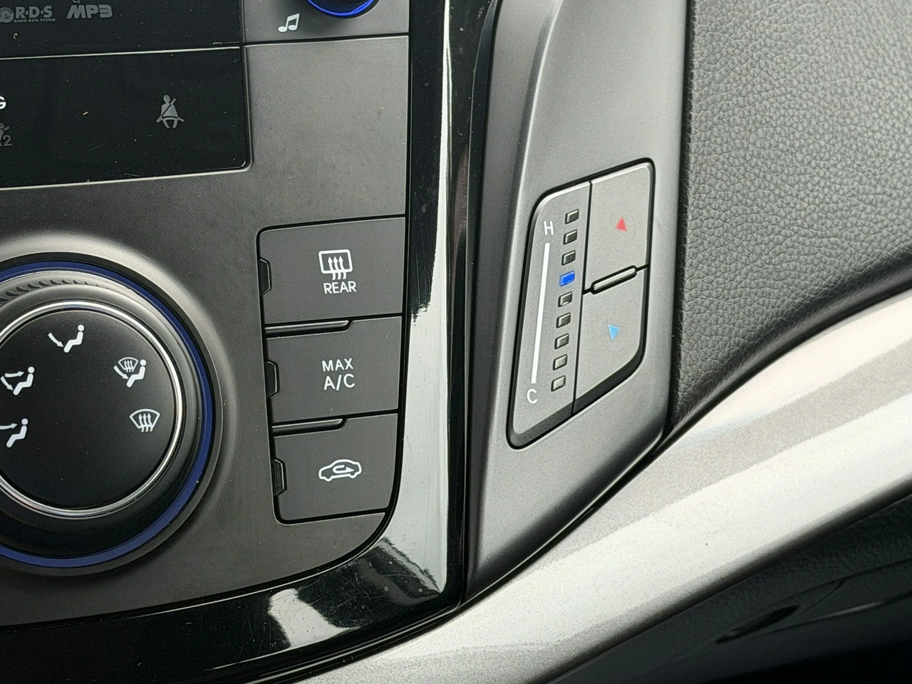 Hyundai i40 - Zdjęcie 48