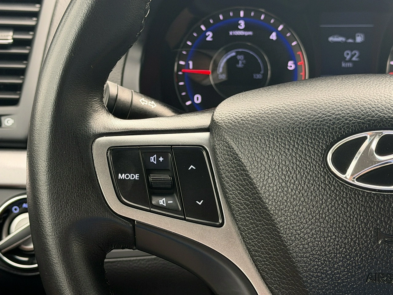 Hyundai i40 - Zdjęcie 8
