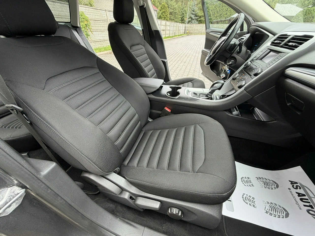 Ford Mondeo - Zdjęcie 50