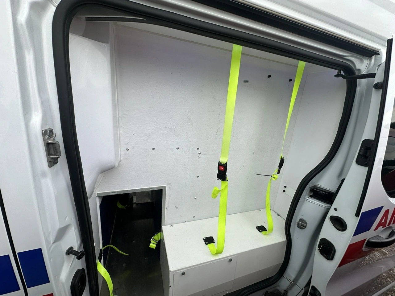 Renault Trafic - Zdjęcie 10
