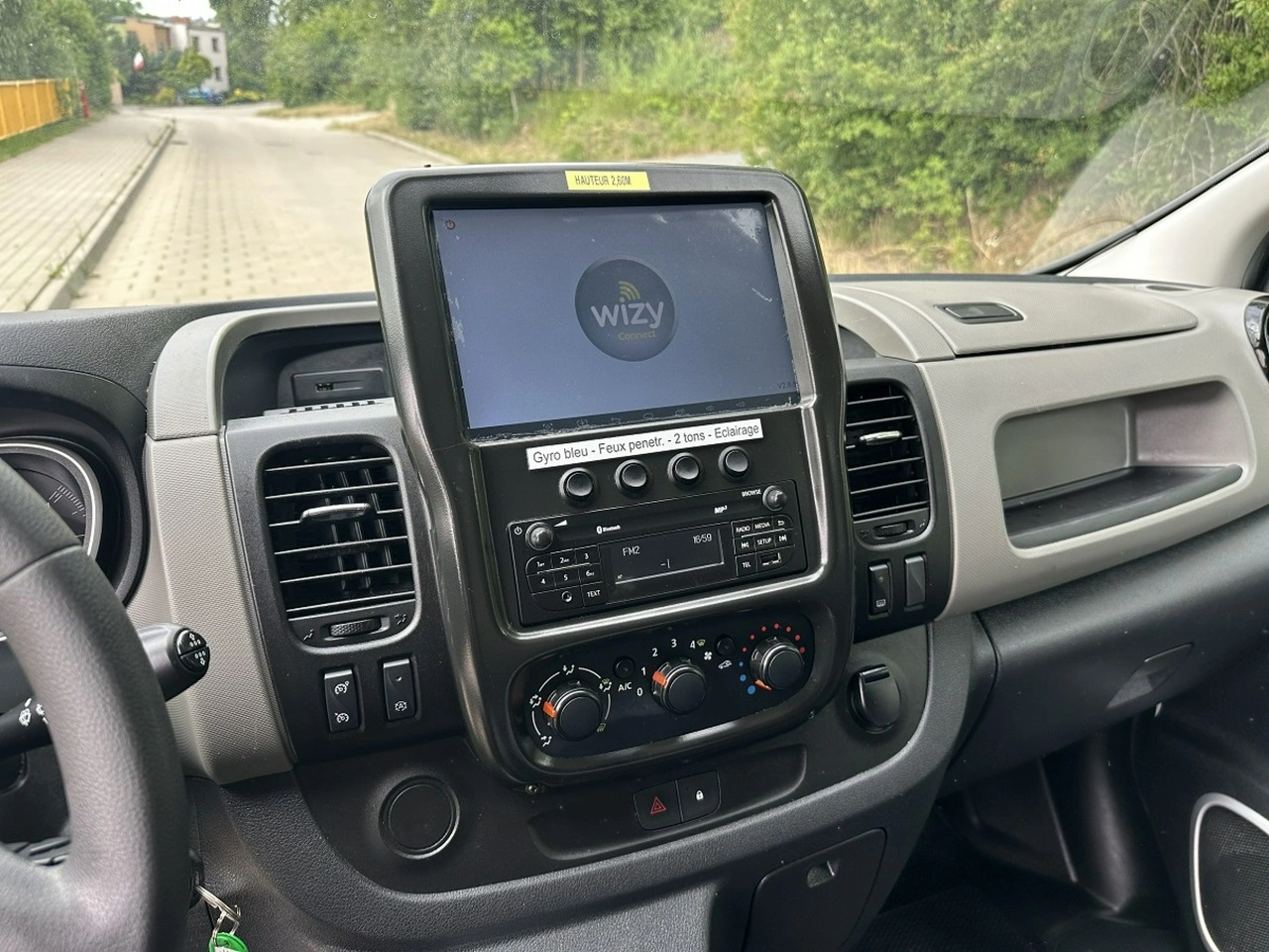 Renault Trafic - Zdjęcie 13