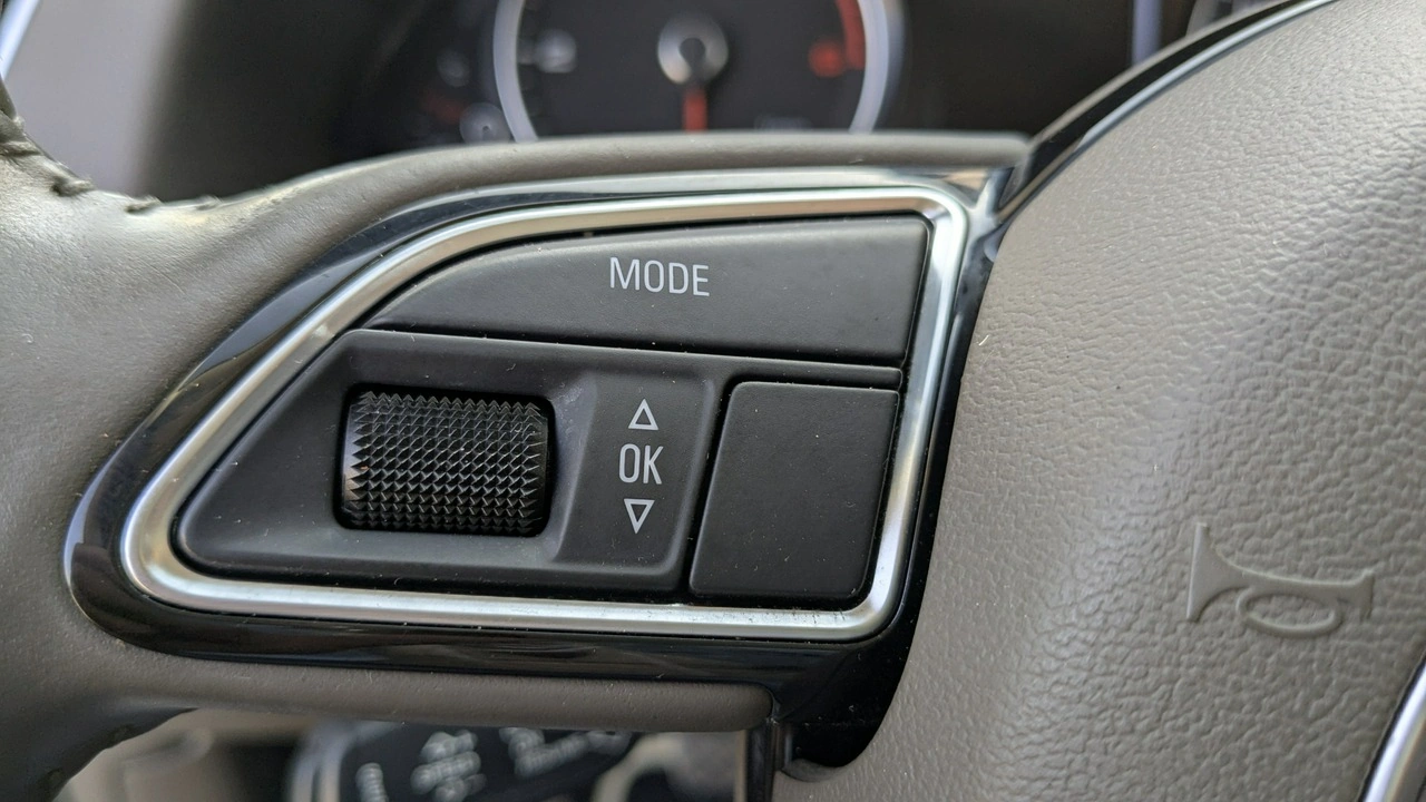 Audi Q5 - Zdjęcie 30