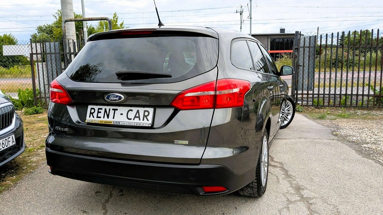 Ford Focus - Zdjęcie 9