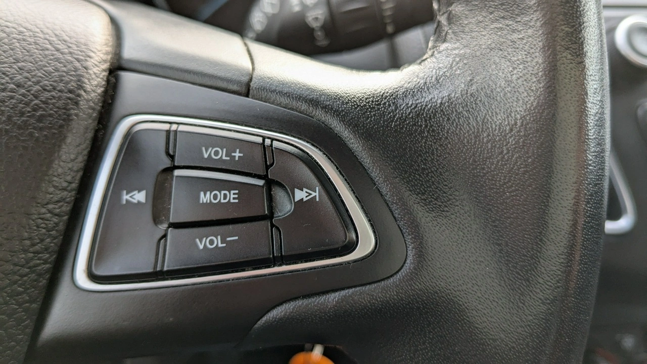 Ford Focus - Zdjęcie 20
