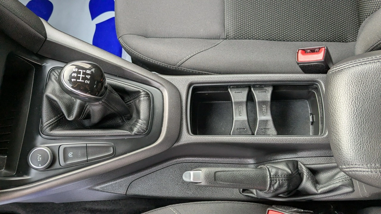 Ford Focus - Zdjęcie 23