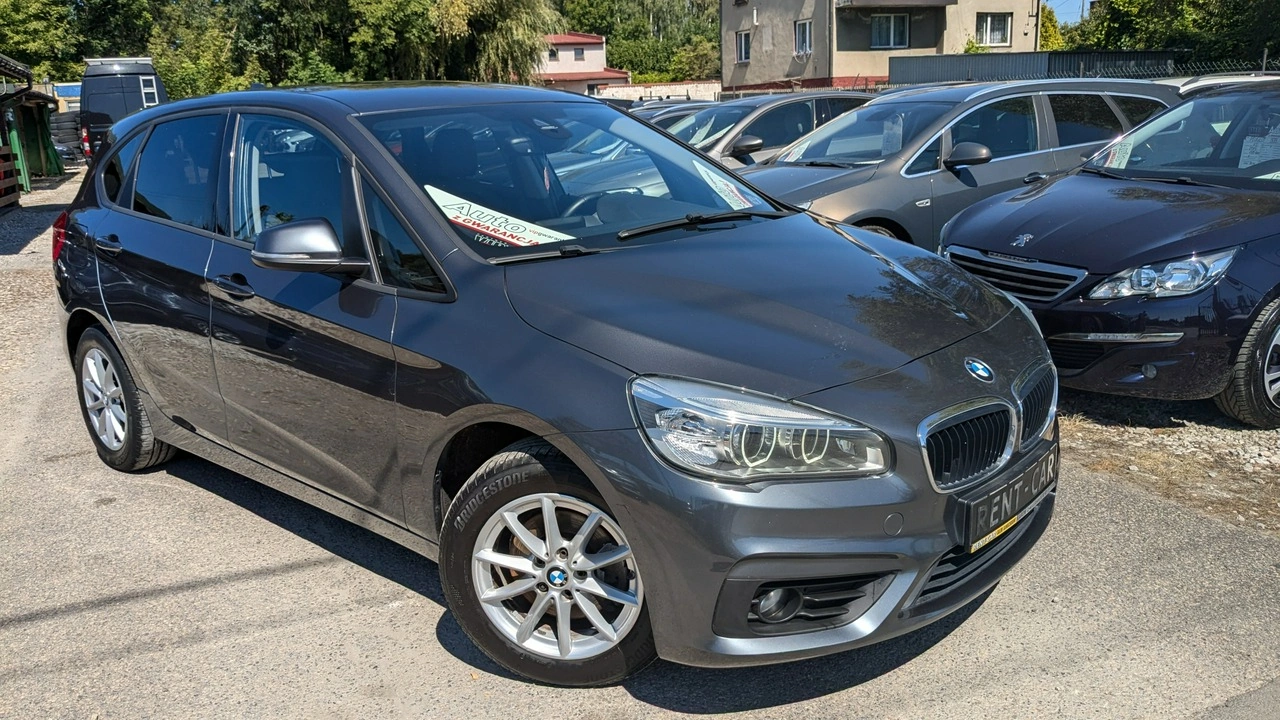 BMW 216 - Zdjęcie 4