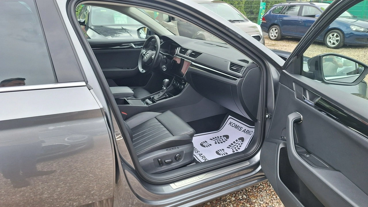 Skoda Superb - Zdjęcie 14
