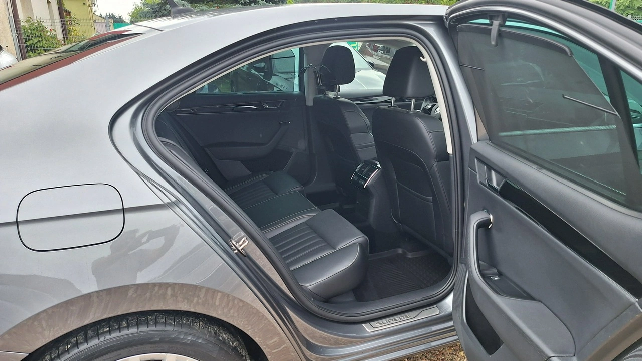 Skoda Superb - Zdjęcie 15