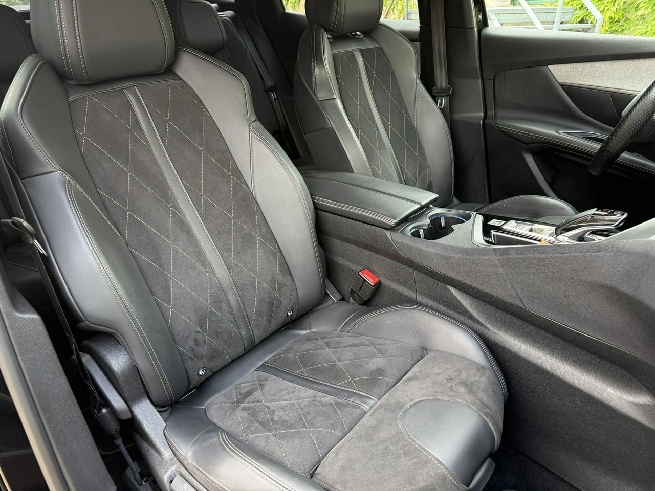 Peugeot 3008 - Zdjęcie 10