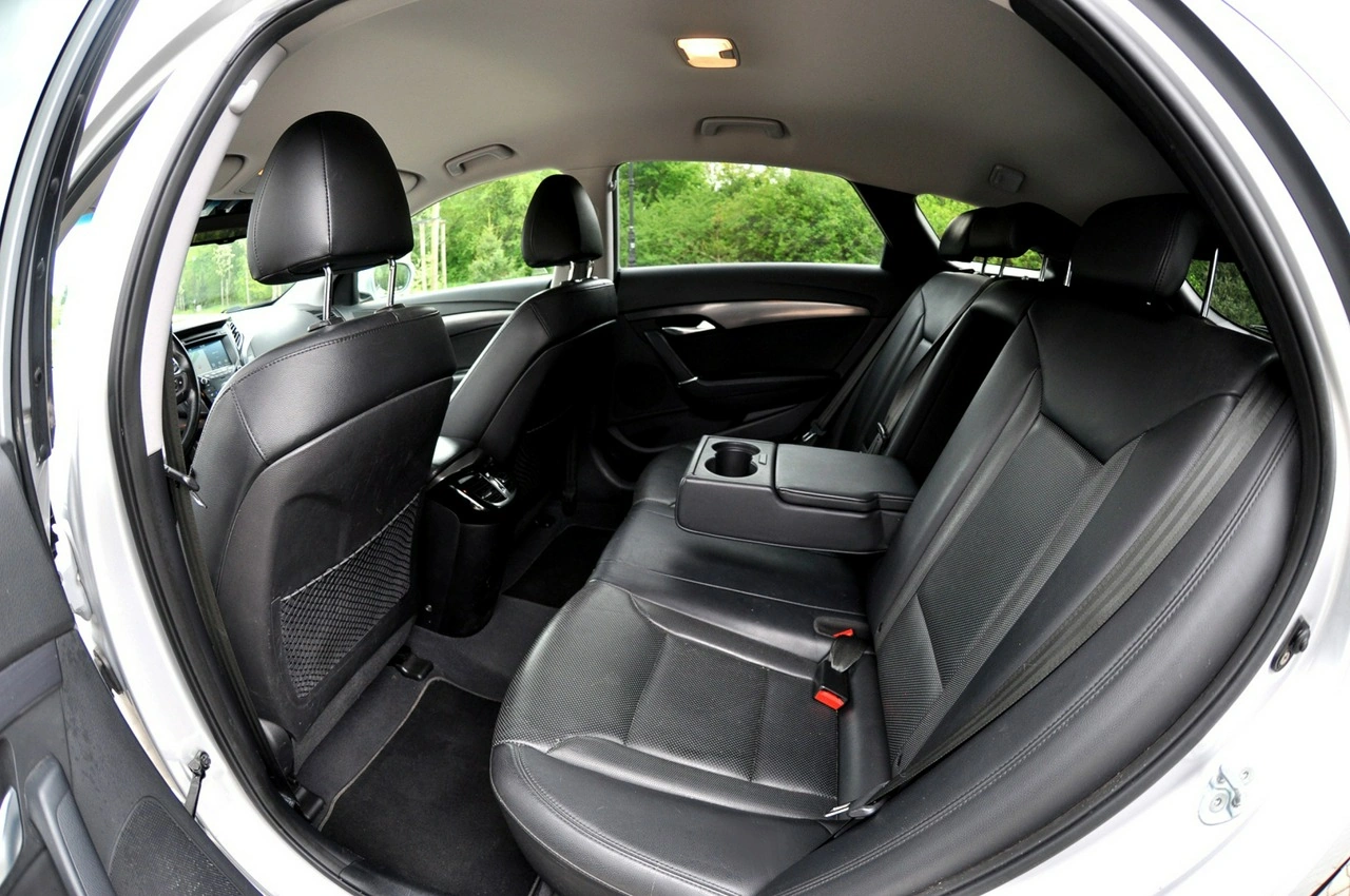 Hyundai i40 - Zdjęcie 14