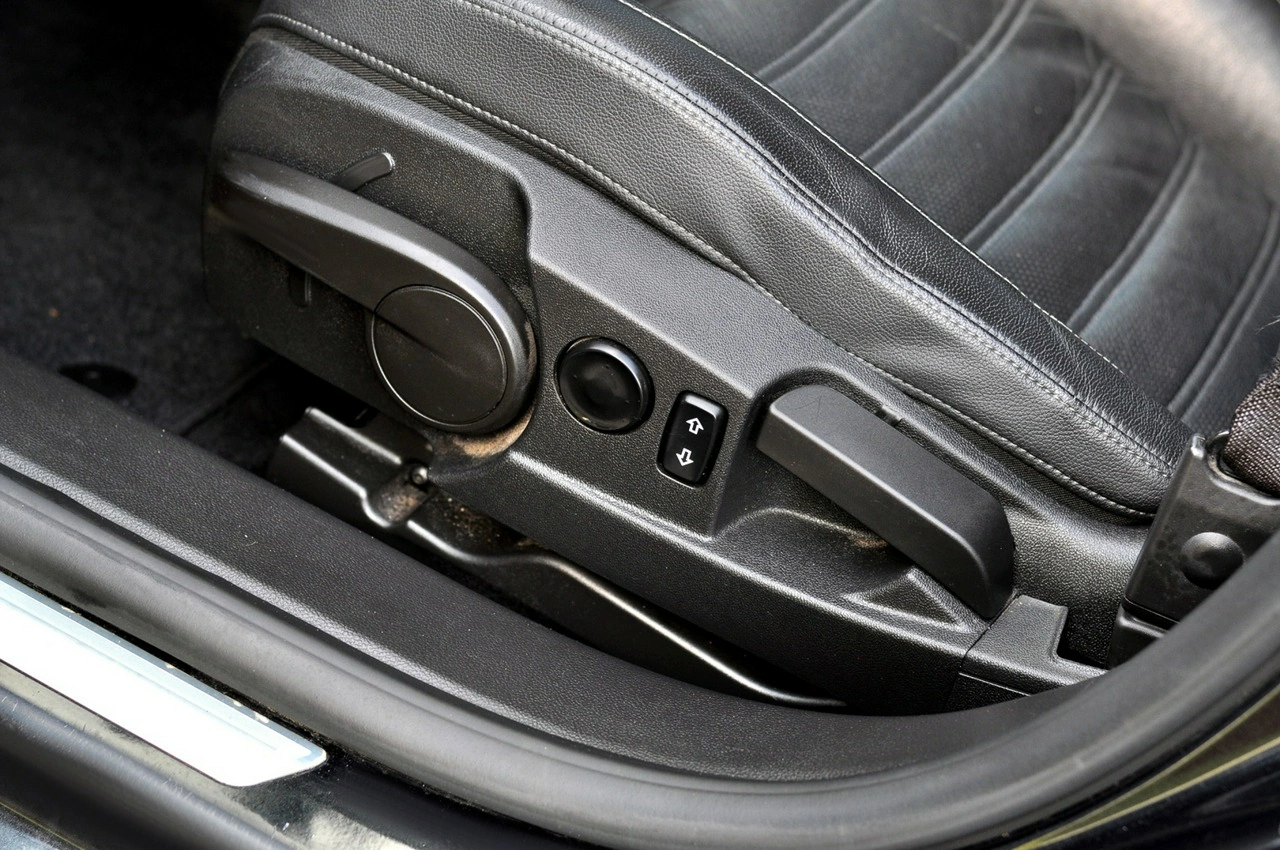 Opel Insignia - Zdjęcie 8