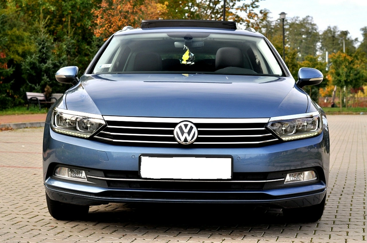 Volkswagen Passat - Zdjęcie 32