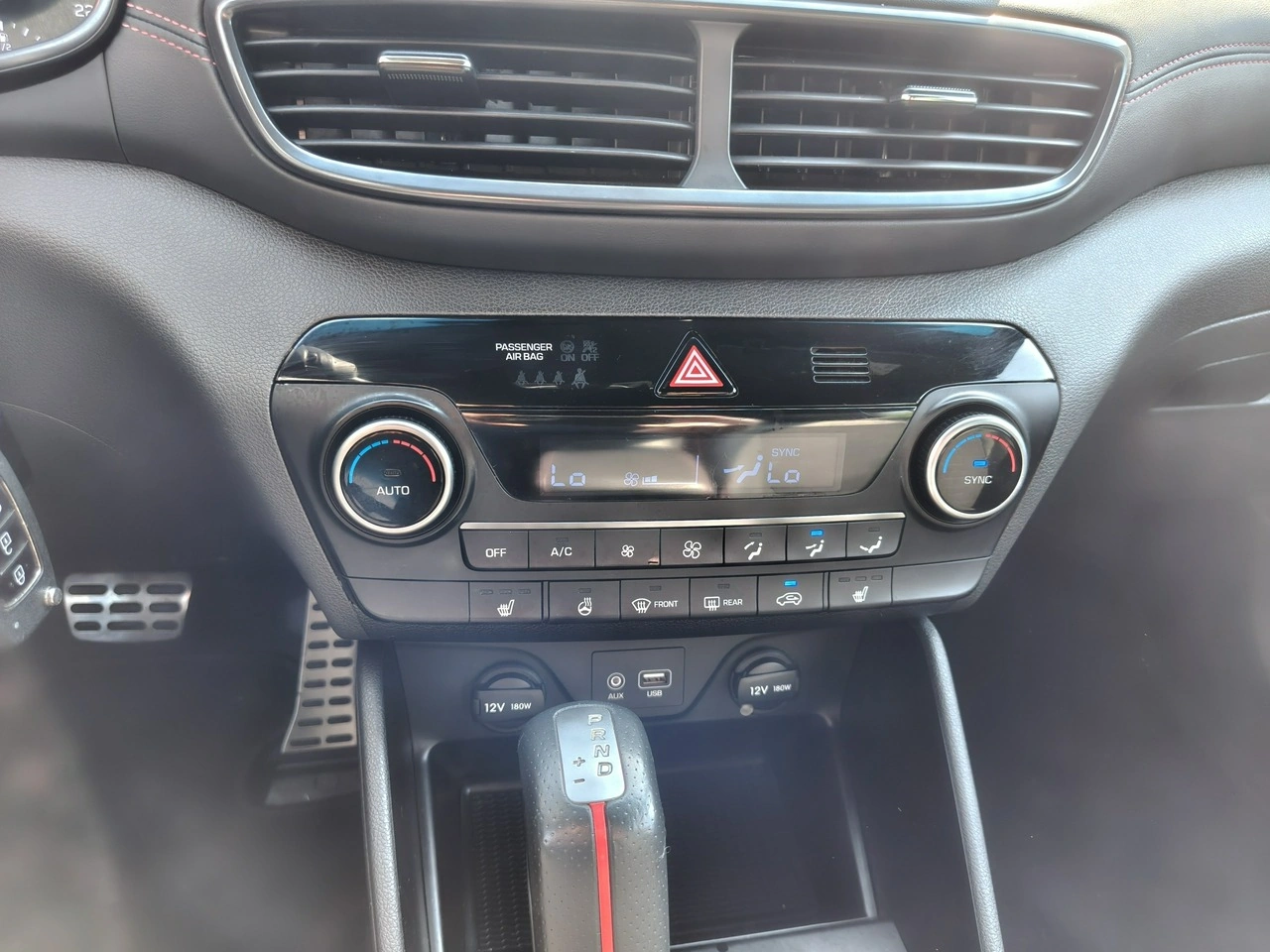 Hyundai Tucson - Zdjęcie 13