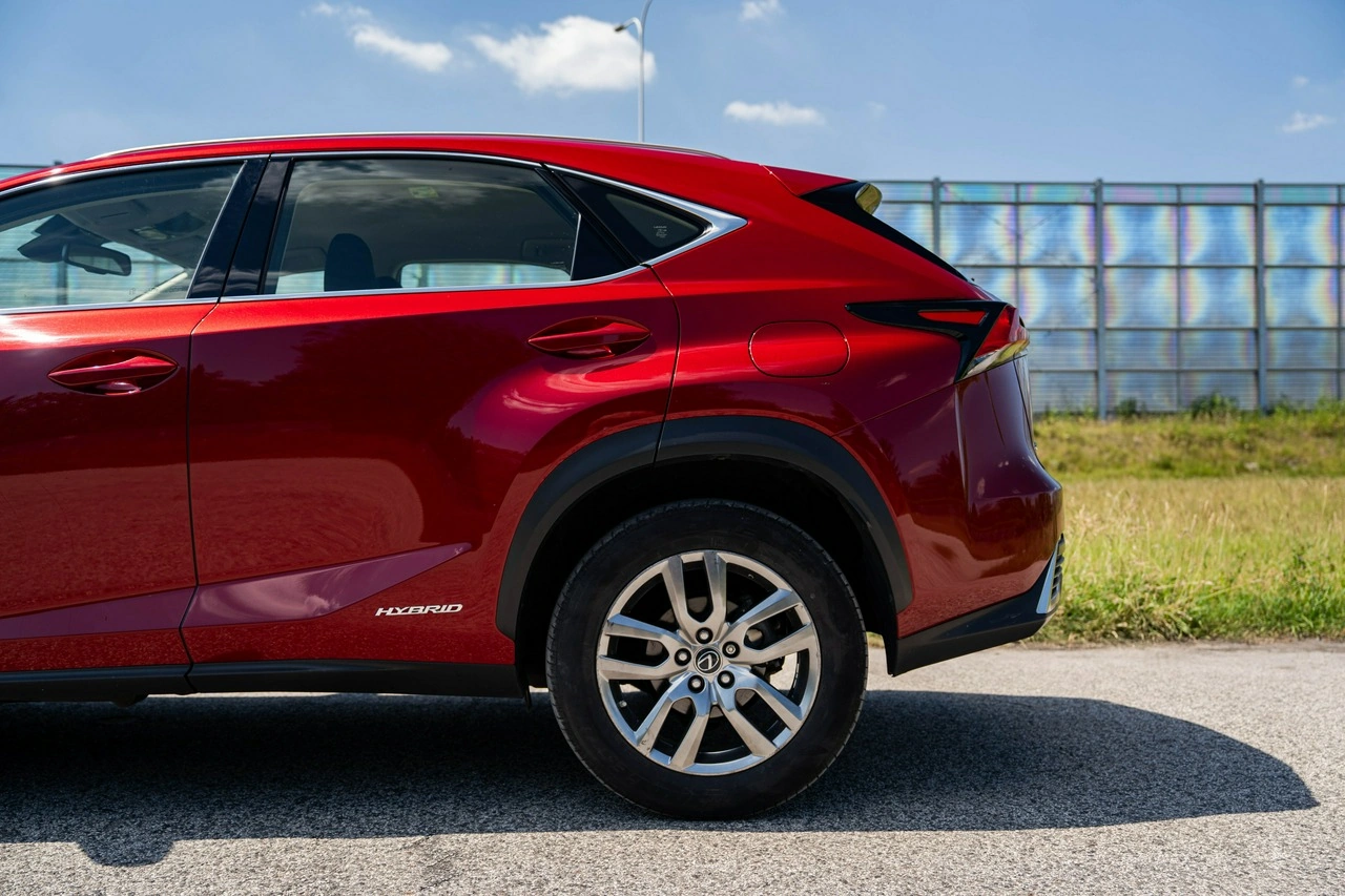 Lexus NX - Zdjęcie 11
