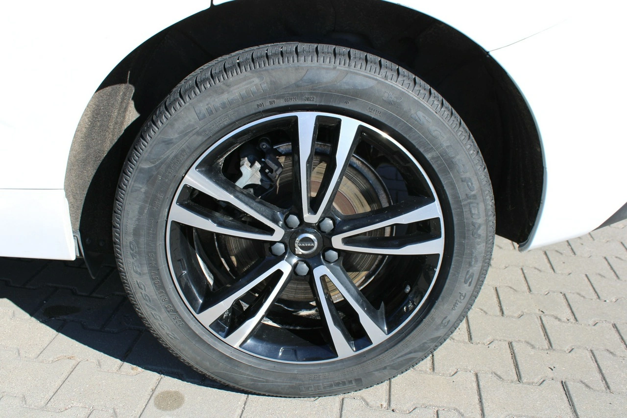 Volvo XC 60 - Zdjęcie 15