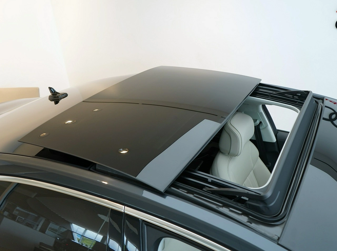 Audi A8 - Zdjęcie 8