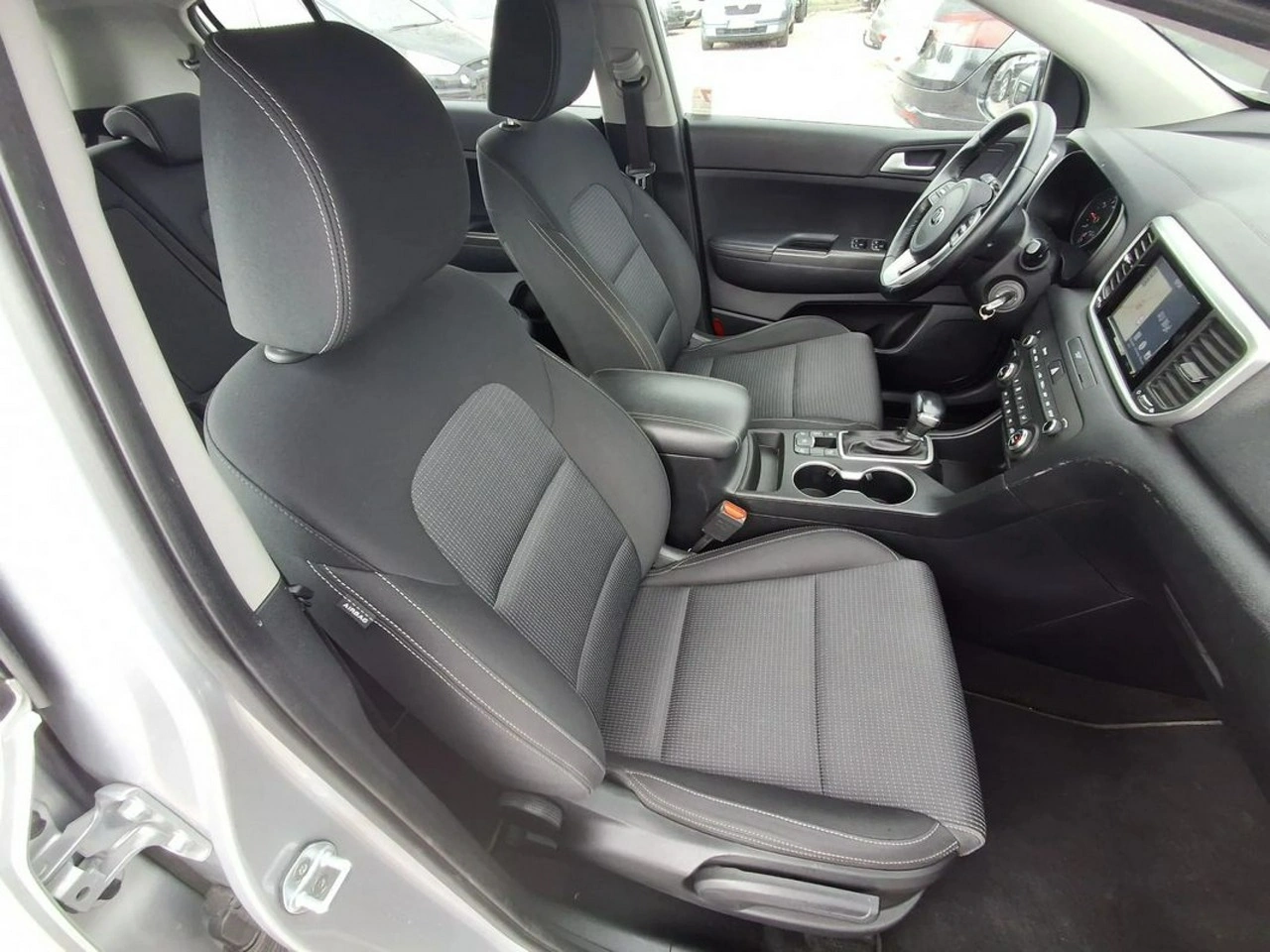 Kia Sportage - Zdjęcie 12