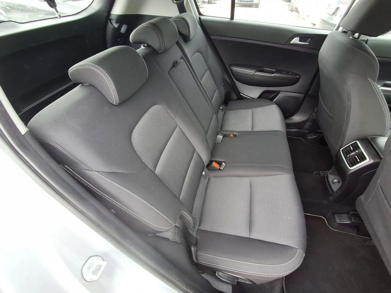 Kia Sportage - Zdjęcie 13