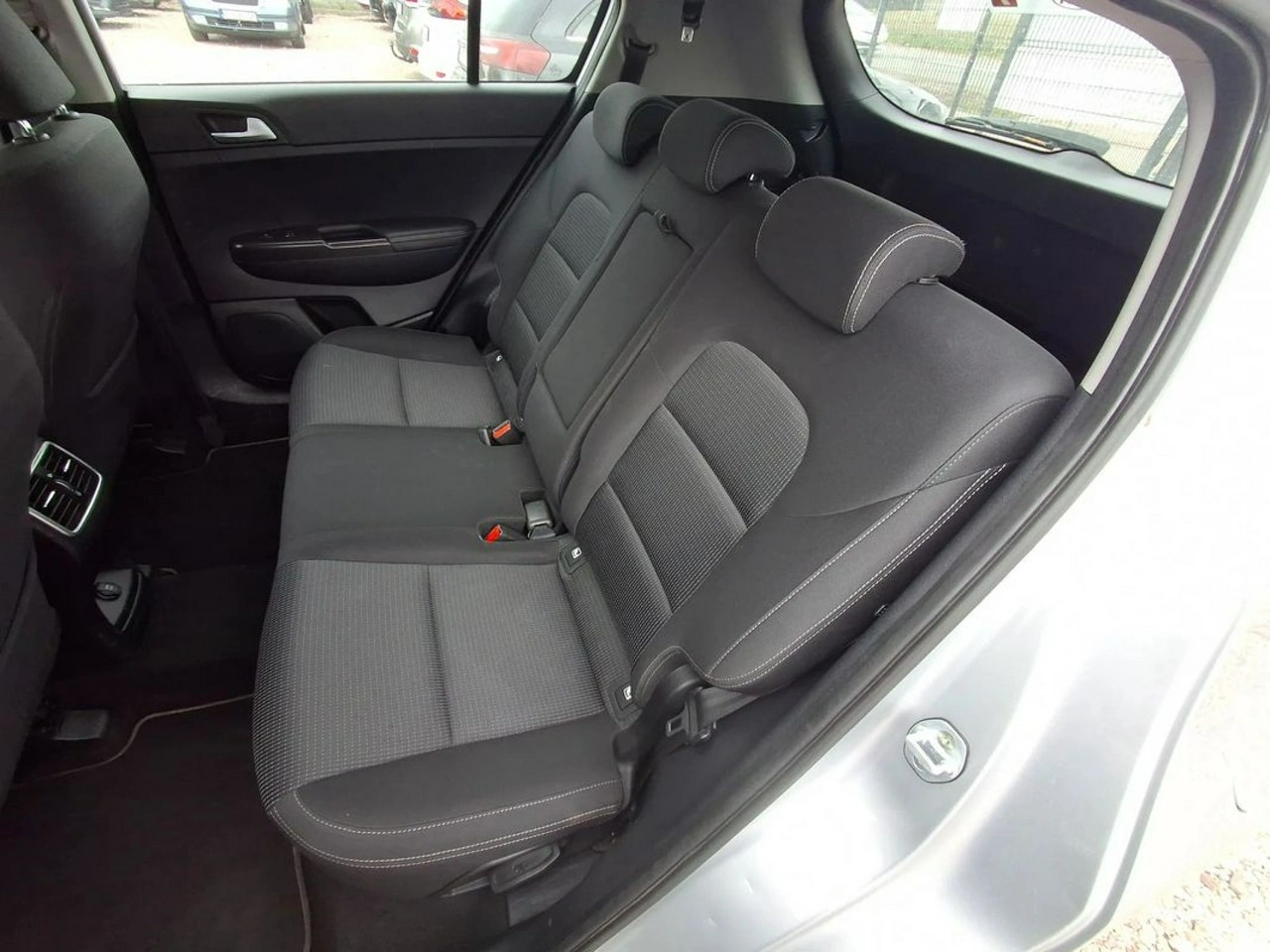Kia Sportage - Zdjęcie 15