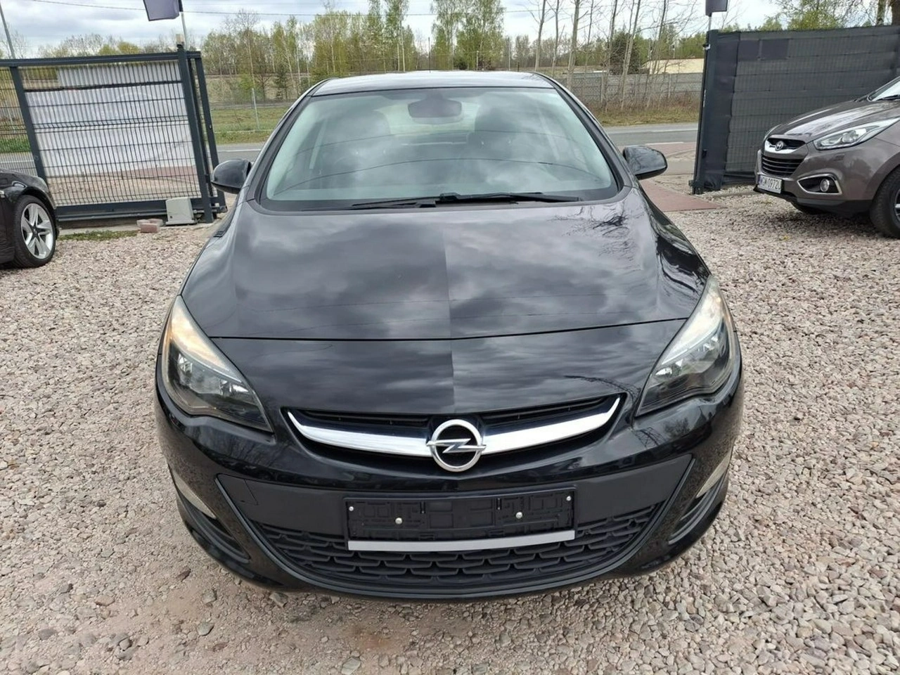 Opel Astra - Zdjęcie 3