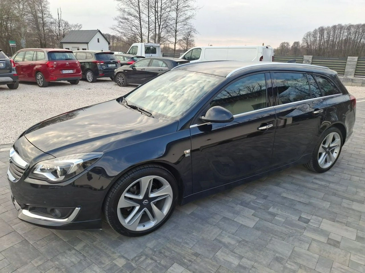 Opel Insignia - Zdjęcie 4
