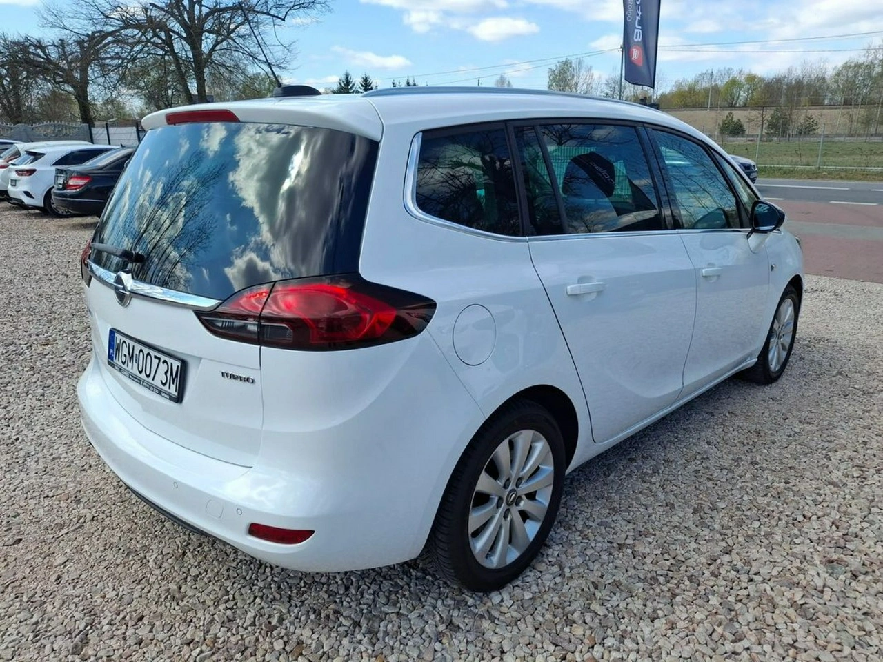 Opel Zafira - Zdjęcie 2