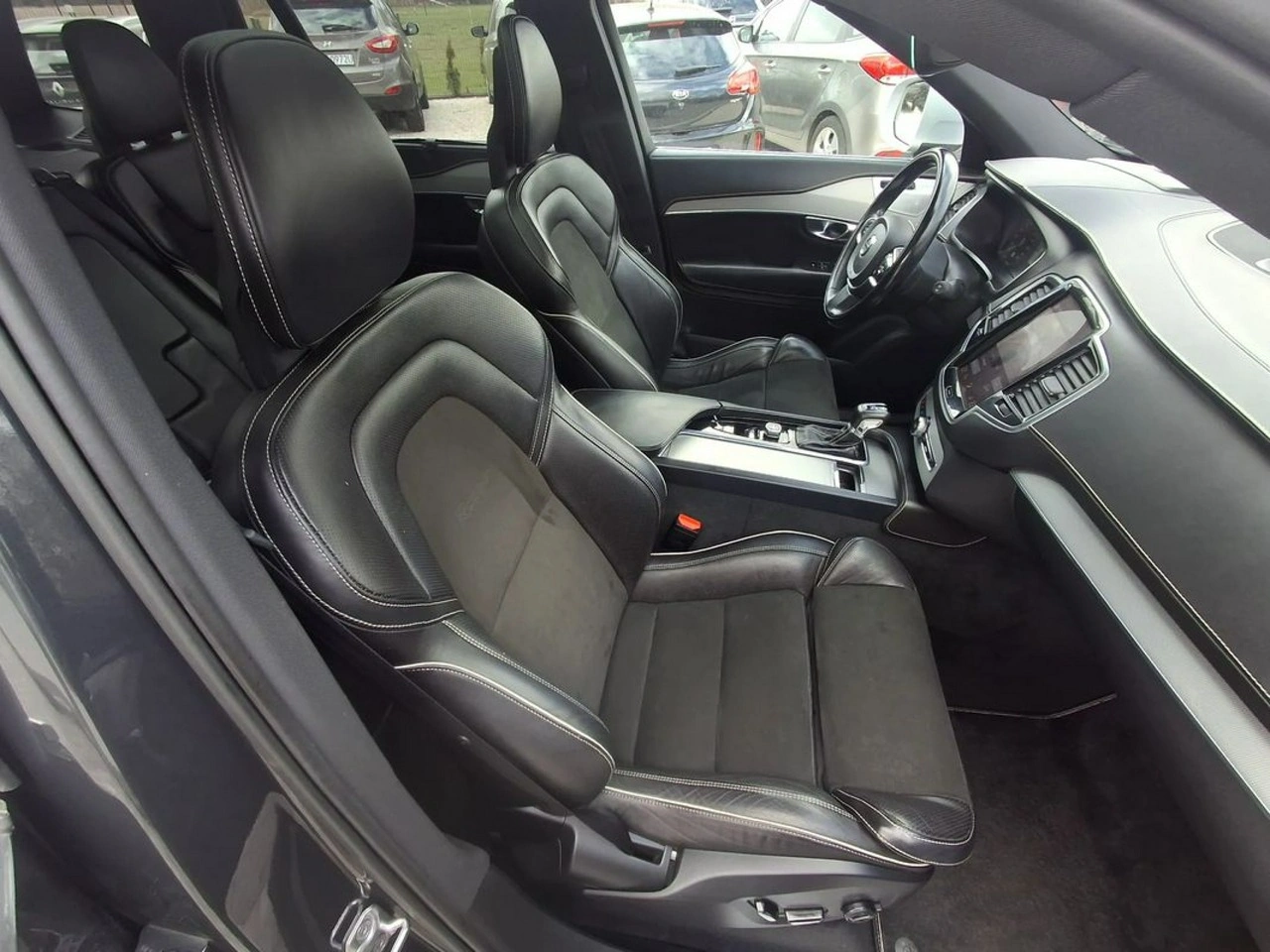 Volvo XC 90 - Zdjęcie 20