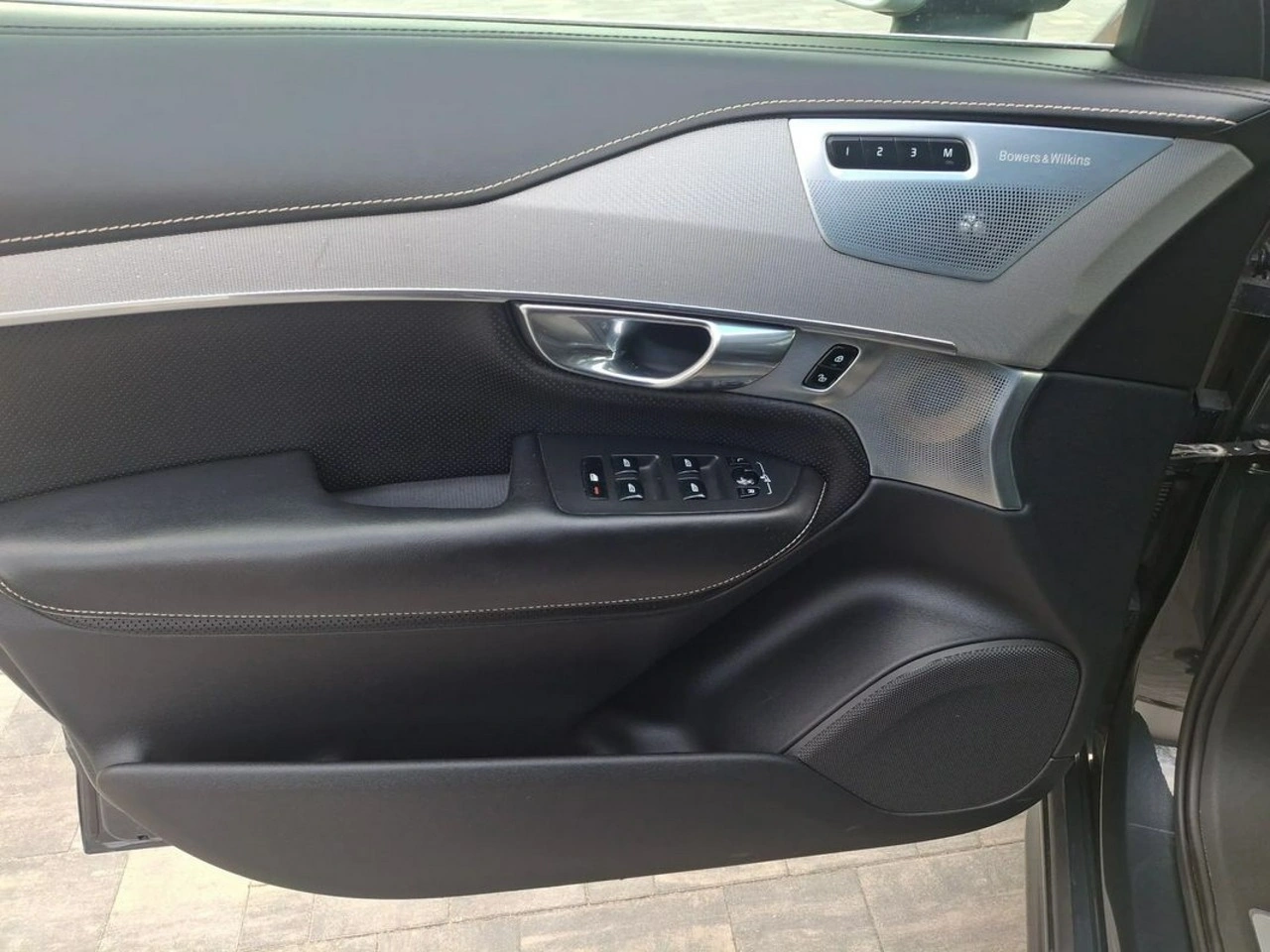 Volvo XC 90 - Zdjęcie 24
