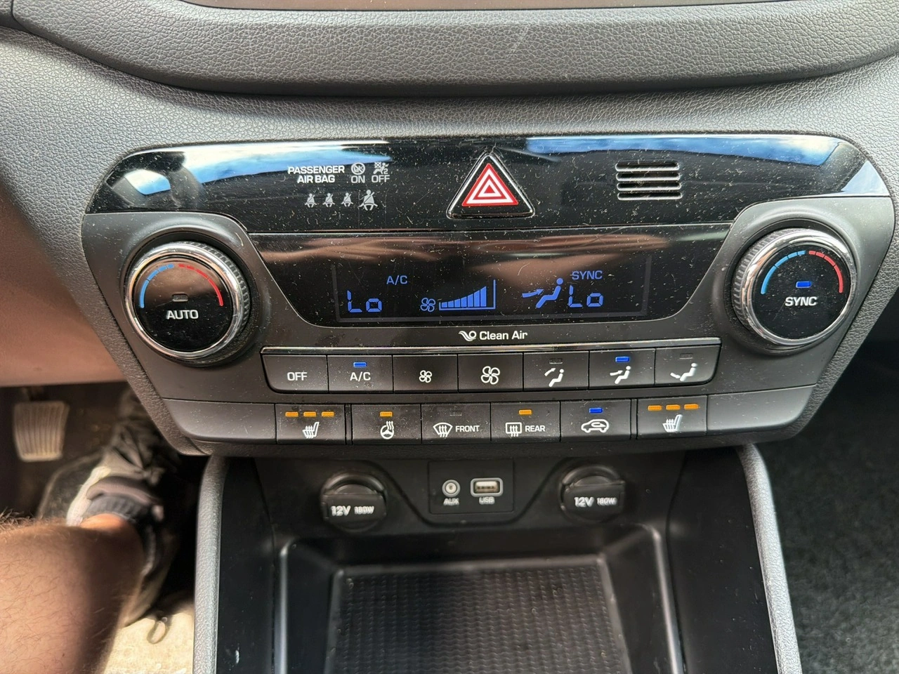 Hyundai Tucson - Zdjęcie 9