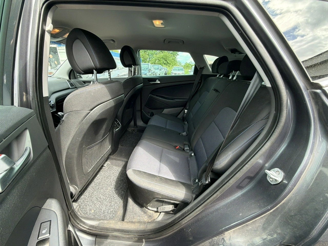 Hyundai Tucson - Zdjęcie 13