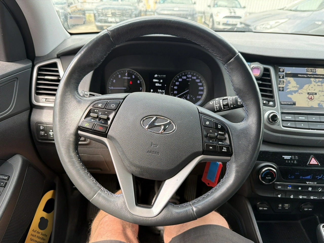 Hyundai Tucson - Zdjęcie 8