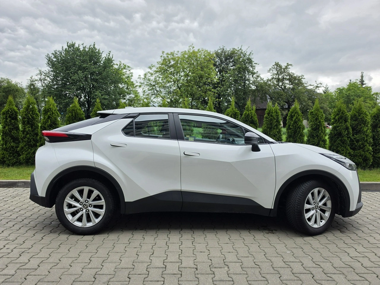 Toyota C-HR - Zdjęcie 8