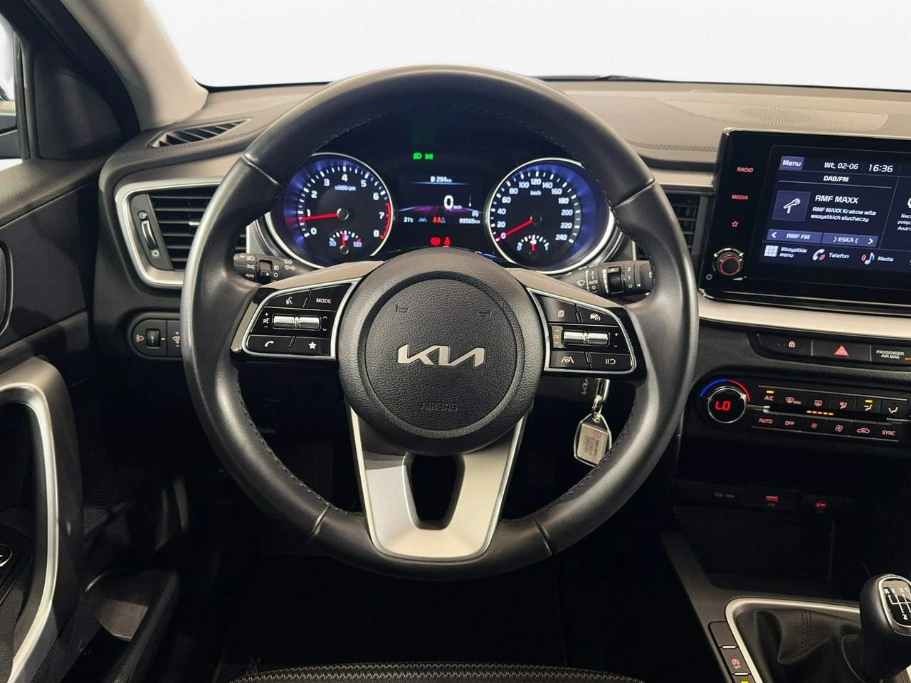 Kia XCeed - Zdjęcie 15