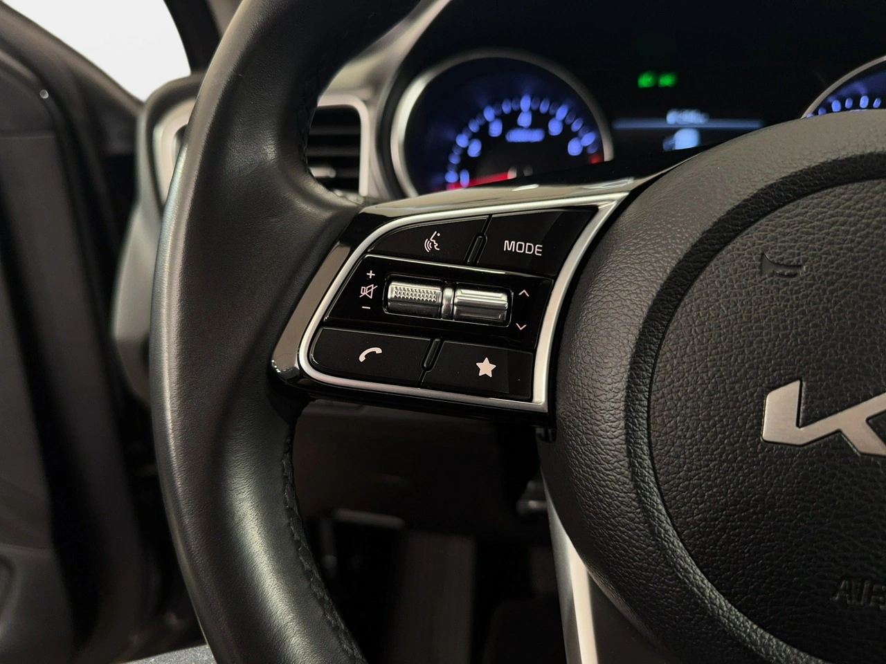 Kia XCeed - Zdjęcie 16