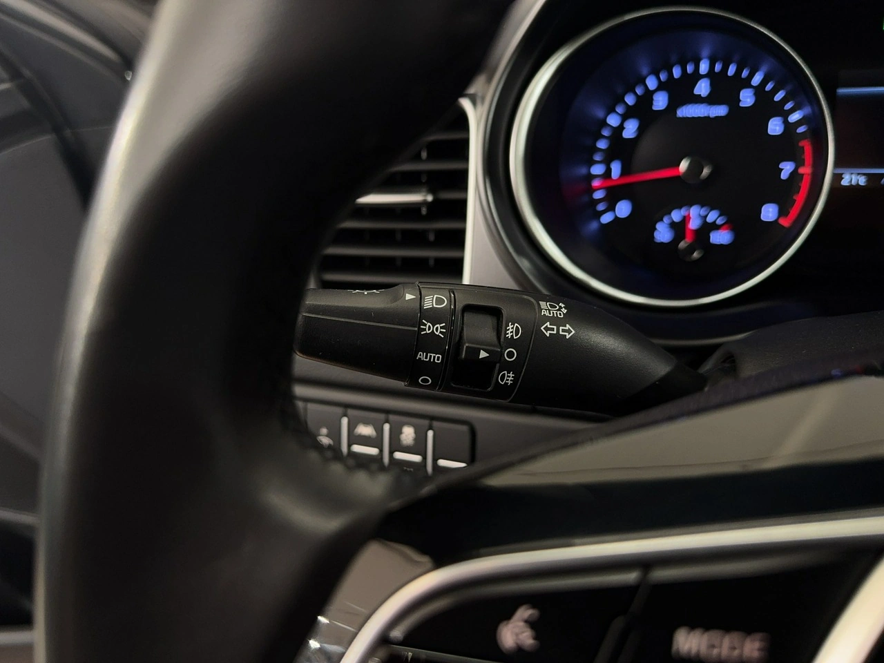 Kia XCeed - Zdjęcie 18