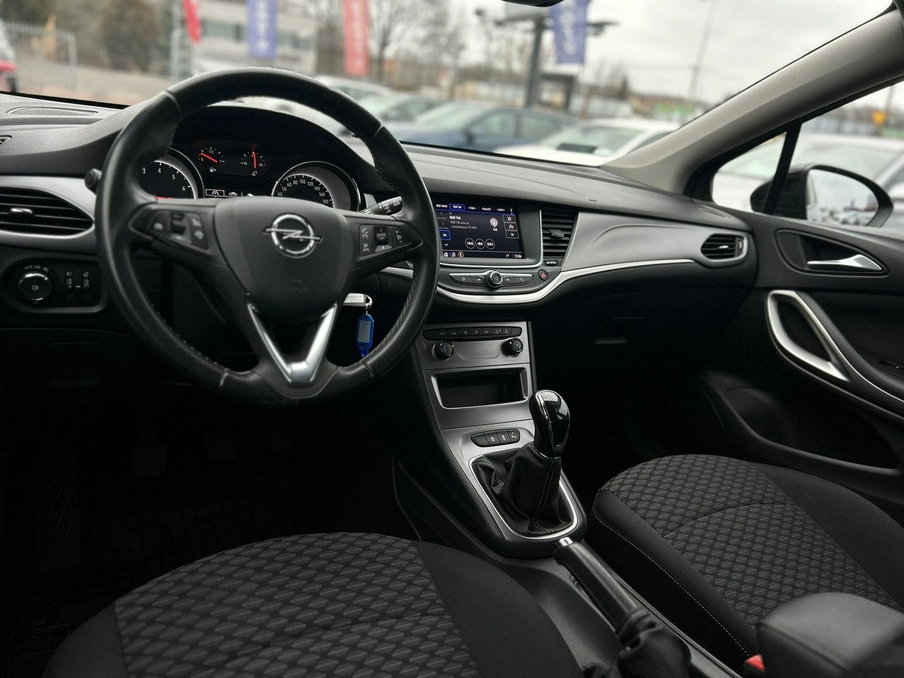 Opel Astra - Zdjęcie 14