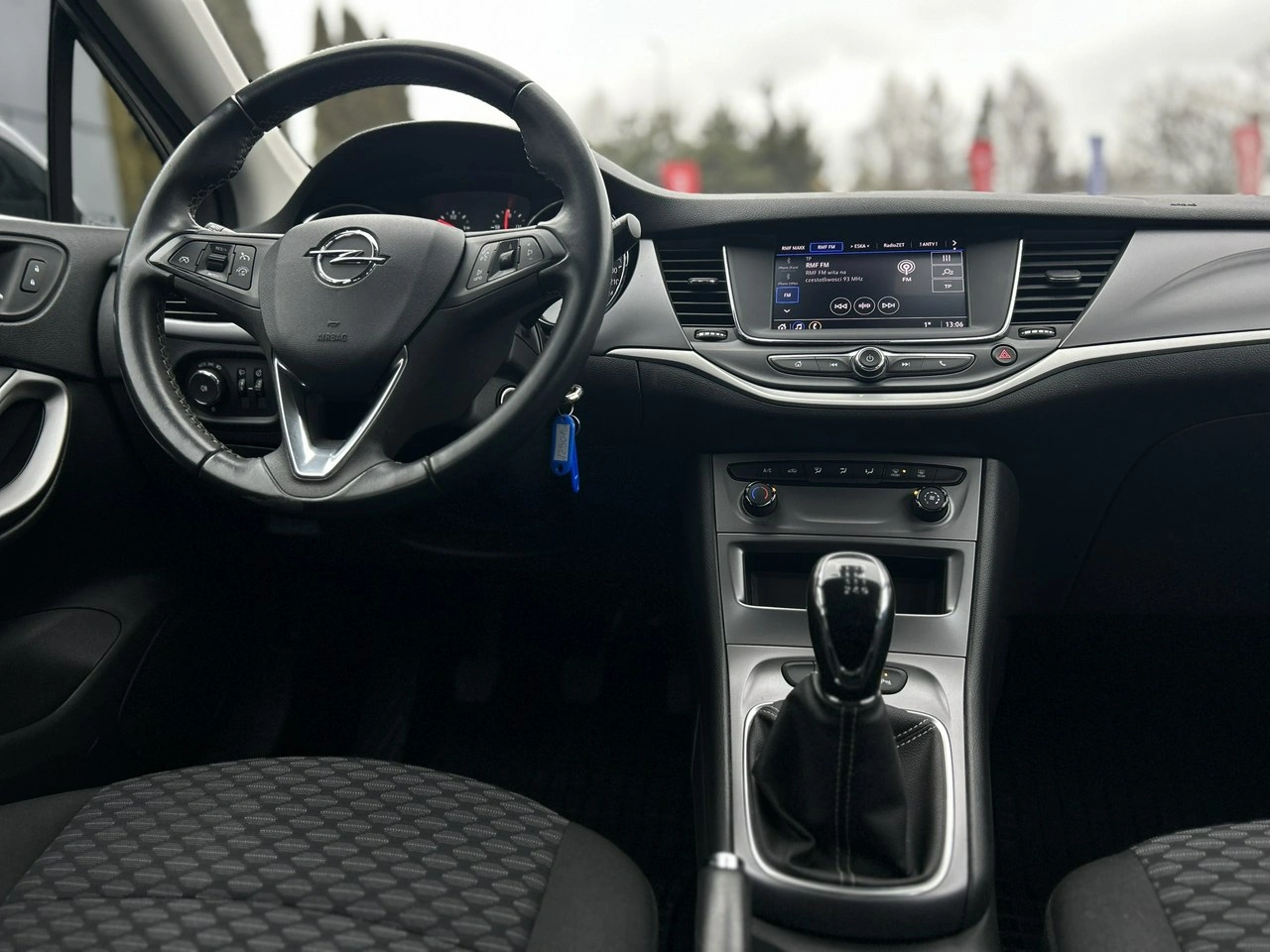 Opel Astra - Zdjęcie 16